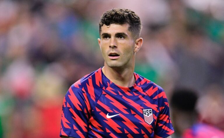 Pulisic brace propels USMNT by Mexico in Nations League semi